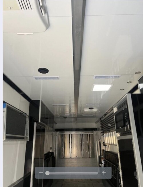 2023 Intech 44' Gooseneck W/Bathroom and Toilet, Trailer Has had very little use, Available Today - Image 15